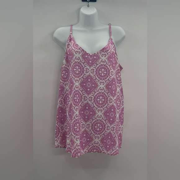 TECrew XL Pink Paisley Patterned Adjustable Spaghetti Strap Tank - Picture 3 of 3